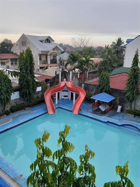 malolos resort club royale|Malolos Resort Club Royale Pool: Pictures & Reviews .